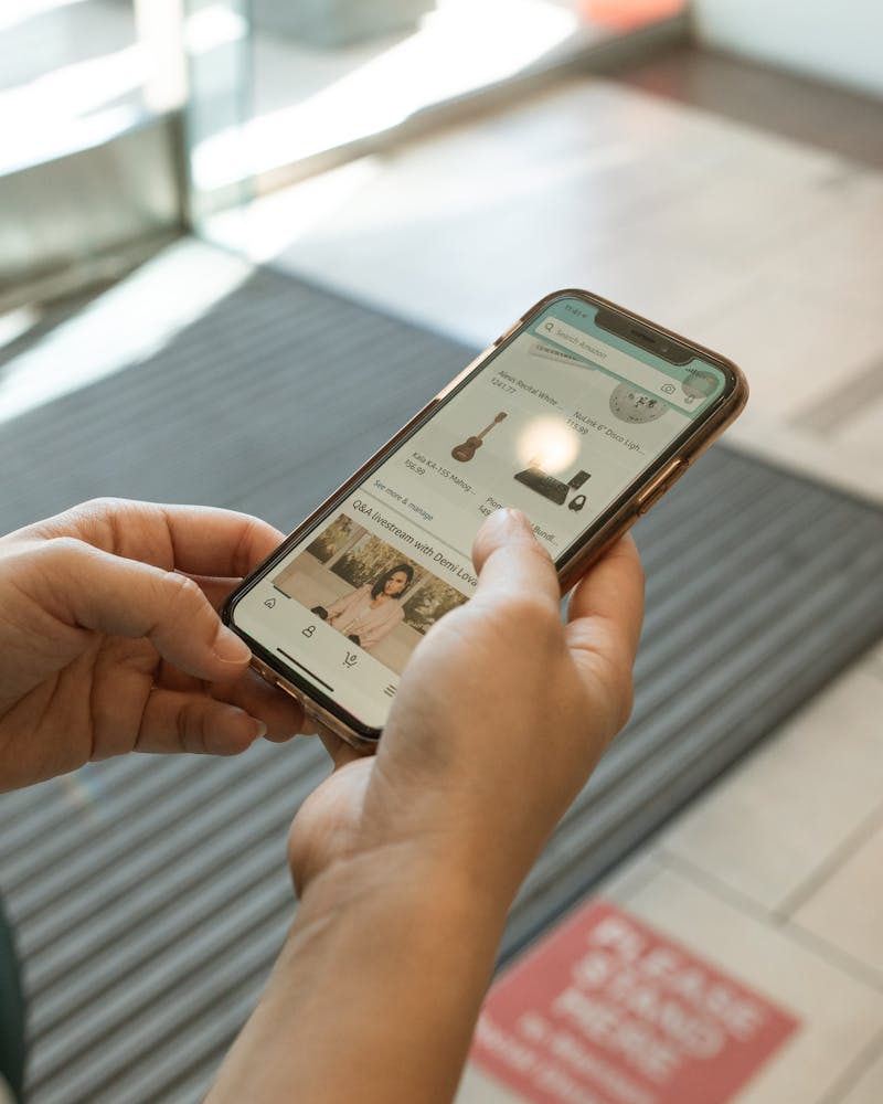 E-Commerce